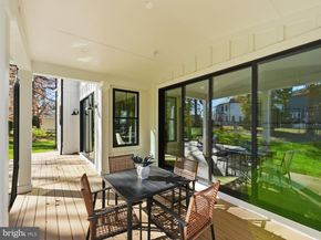 612 Gibson Circle SW, Vienna VA 22180