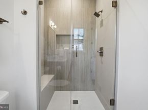 612 Gibson Circle SW, Vienna VA 22180