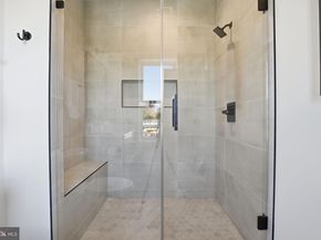 612 Gibson Circle SW, Vienna VA 22180