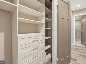 4390 Lorcom Lane 402, Arlington VA 22207