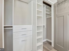 4390 Lorcom Lane 402, Arlington VA 22207