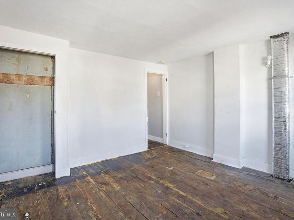 523 Swain Street, Bristol PA 19007