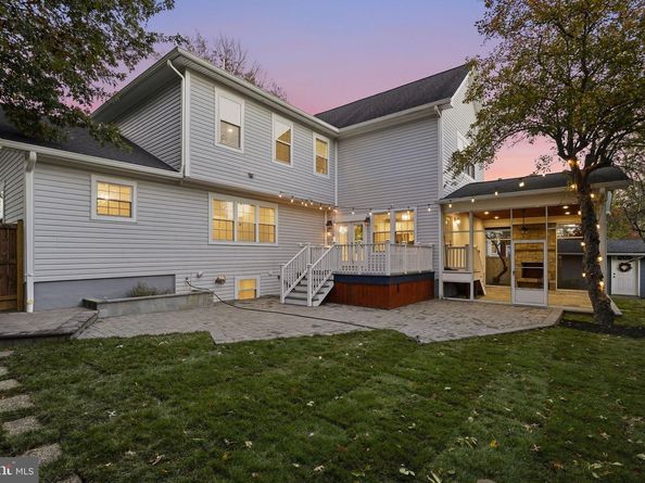 2302 Westmoreland Street, Falls Church VA 22046