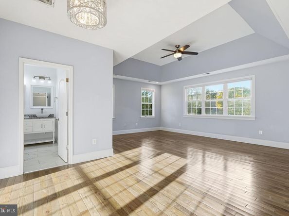 2302 Westmoreland Street, Falls Church VA 22046