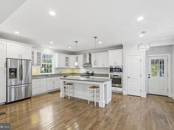 2302 Westmoreland Street, Falls Church VA 22046