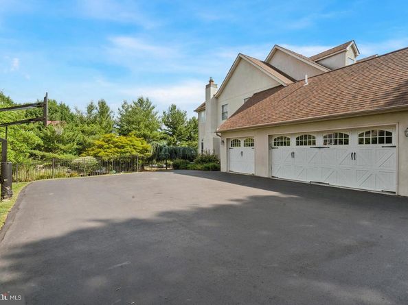 120 Belle Circle, Blue Bell PA 19422