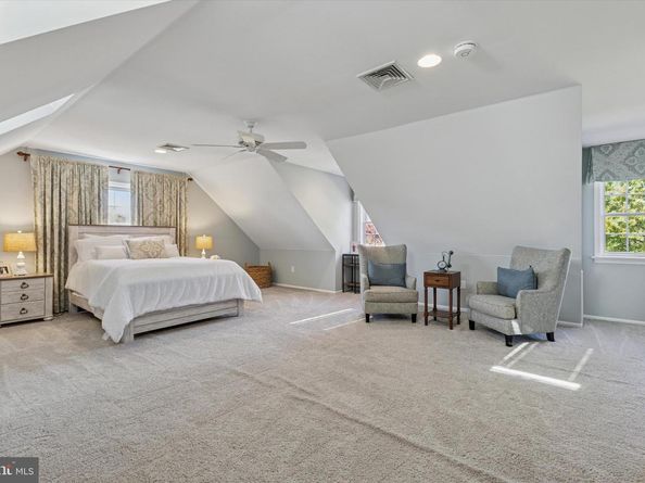 120 Belle Circle, Blue Bell PA 19422