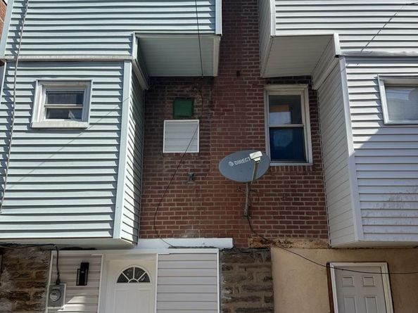 894 E Sanger Street, Philadelphia PA 19124