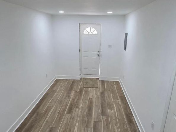 894 E Sanger Street, Philadelphia PA 19124