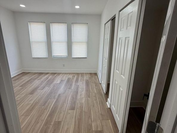 894 E Sanger Street, Philadelphia PA 19124