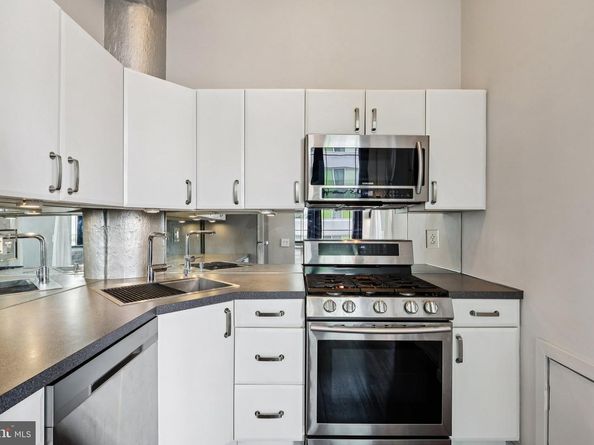 314 N 12TH Street 701, Philadelphia PA 19107