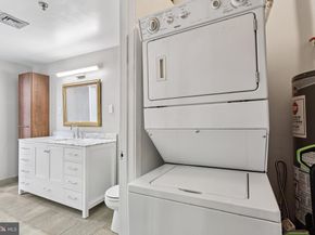 314 N 12TH Street 701, Philadelphia PA 19107