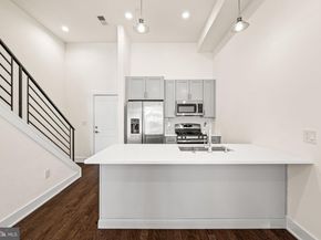 1115 N American Street D5, Philadelphia PA 19123