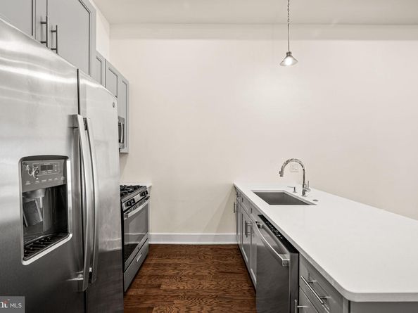 1115 N American Street D5, Philadelphia PA 19123