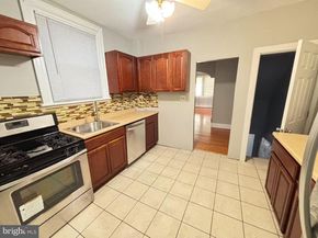 4737 Oakmont, Philadelphia PA 19136