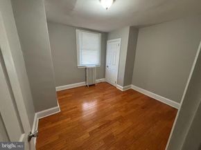 4737 Oakmont, Philadelphia PA 19136