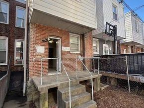 4737 Oakmont, Philadelphia PA 19136