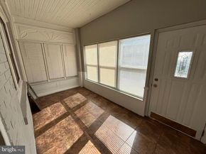 4737 Oakmont, Philadelphia PA 19136