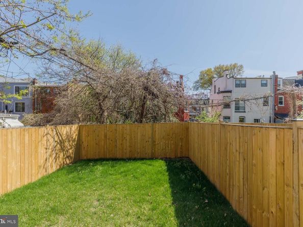 428 Manor Place NW 1, Washington DC 20010