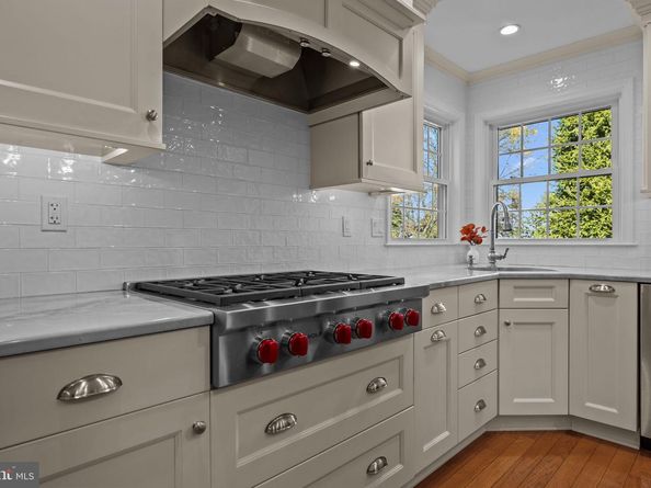 9 Tulip Drive, Newtown PA 18940
