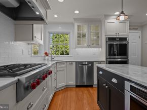 9 Tulip Drive, Newtown PA 18940