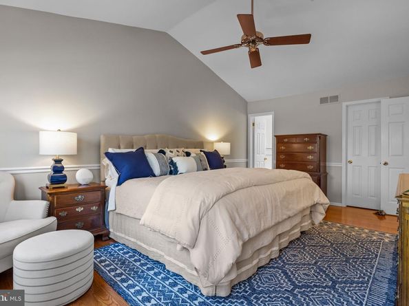9 Tulip Drive, Newtown PA 18940