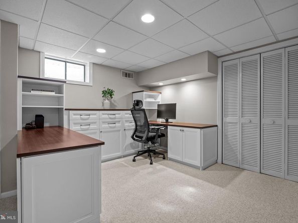 9 Tulip Drive, Newtown PA 18940