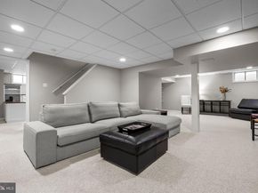 9 Tulip Drive, Newtown PA 18940