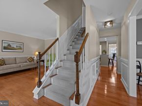 9 Tulip Drive, Newtown PA 18940