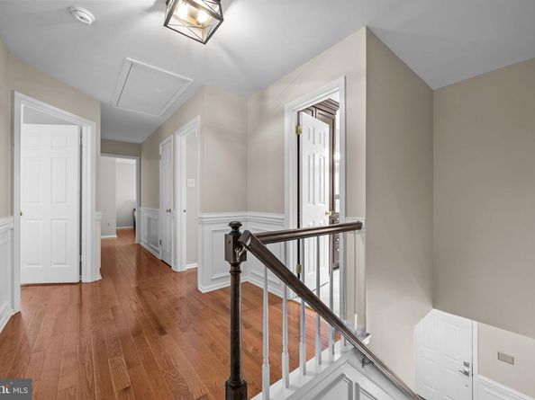 9 Tulip Drive, Newtown PA 18940