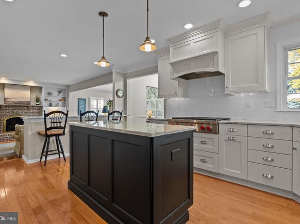 9 Tulip Drive, Newtown PA 18940