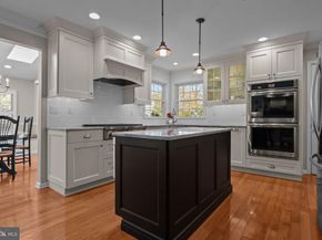 9 Tulip Drive, Newtown PA 18940