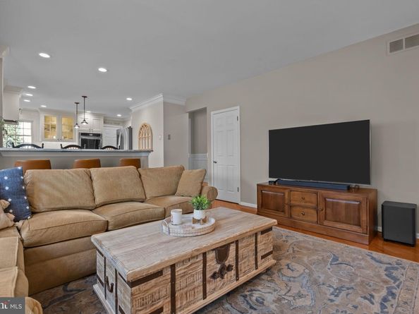 9 Tulip Drive, Newtown PA 18940