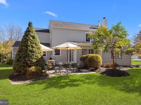 9 Tulip Drive, Newtown PA 18940