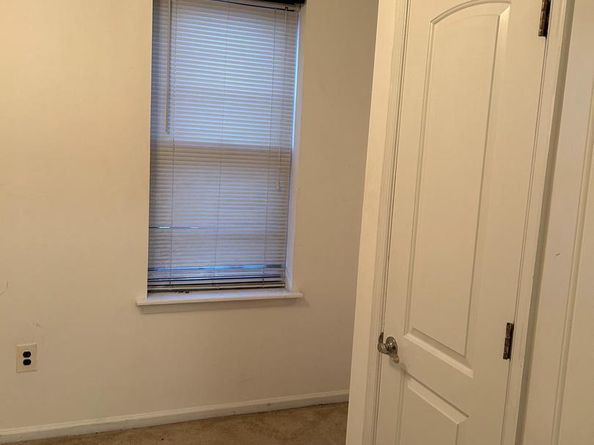 2712 Sears Street, Philadelphia PA 19146