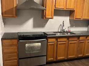 2712 Sears Street, Philadelphia PA 19146