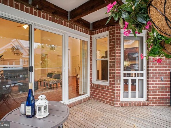 3153 Anchorway Court, Falls Church VA 22042