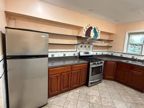 2213 S Mildred Street, Philadelphia PA 19148