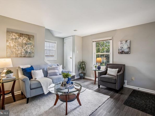 965 N Kentucky Street, Arlington VA 22205