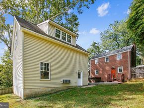 965 N Kentucky Street, Arlington VA 22205