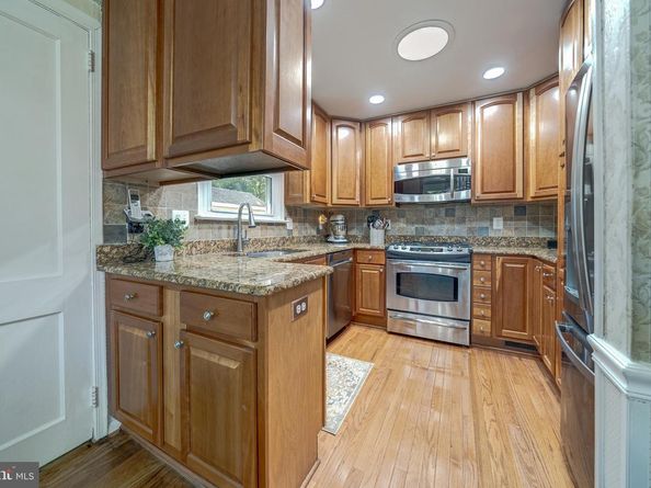 7124 Wade Place, Falls Church VA 22042