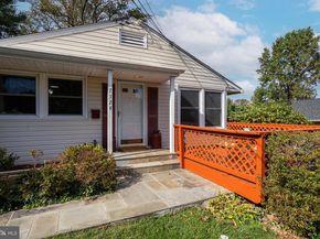 7124 Wade Place, Falls Church VA 22042