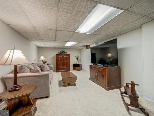 7124 Wade Place, Falls Church VA 22042