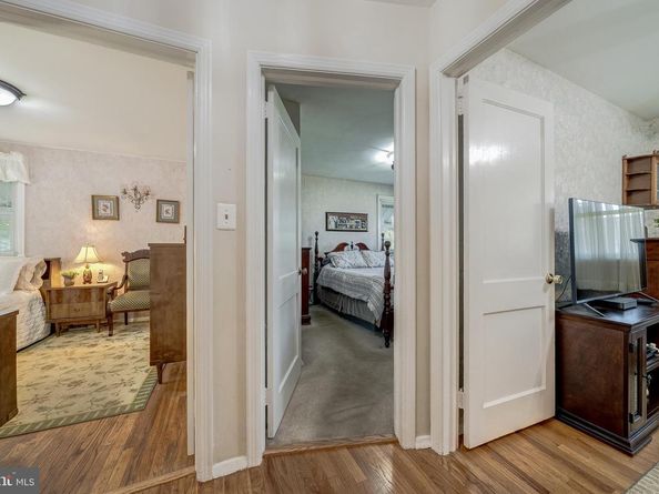7124 Wade Place, Falls Church VA 22042