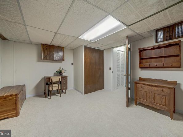 7124 Wade Place, Falls Church VA 22042