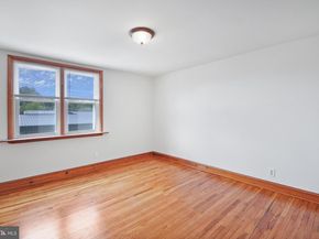 1345 Park Lane, Darby PA 19023