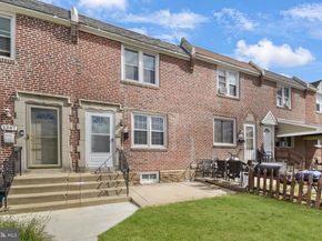 1345 Park Lane, Darby PA 19023