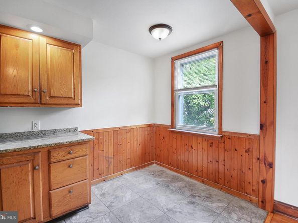 1345 Park Lane, Darby PA 19023
