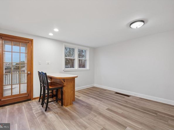 5251 Westpark Lane, Clifton Heights PA 19018