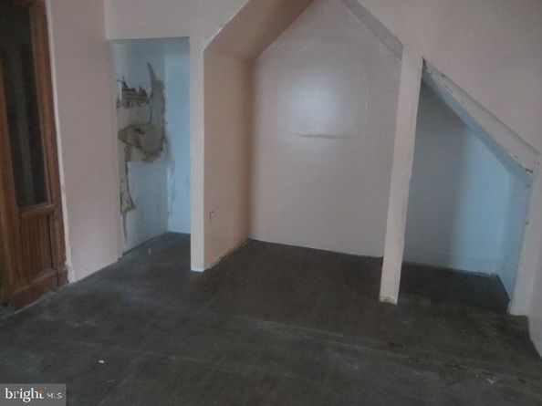 527 E Chelten Avenue, Philadelphia PA 19144